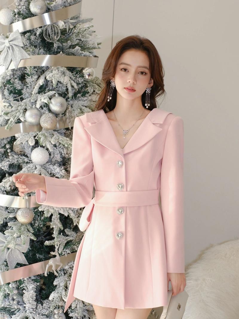 Pink suit dress for women spring and autumn  new French style light luxury commuting temperament waist tie skirt