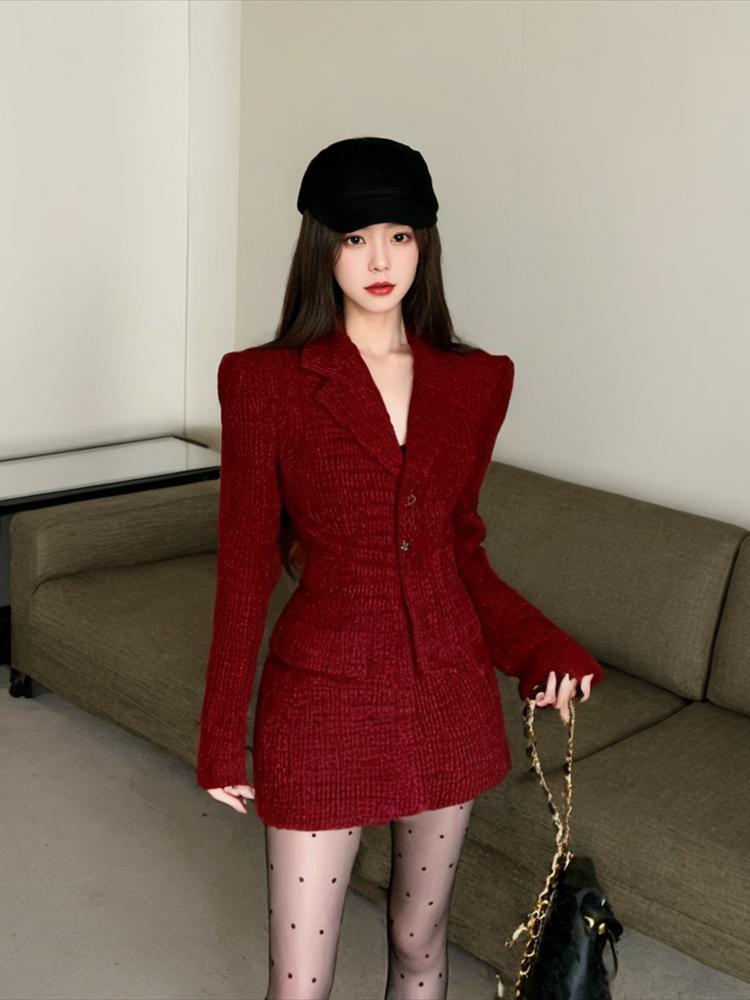 Red Christmas suit skirt small fragrant two-piece autumn and winter high-end temperament suit jacket hip-covering skirt suit for women