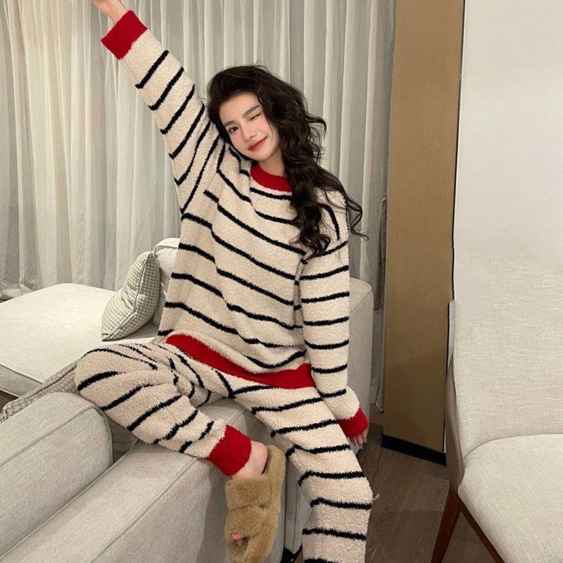 珊瑚絨睡衣女冬季網紅軟綿綿加厚圓領長袖甜美條紋套頭家居服套裝