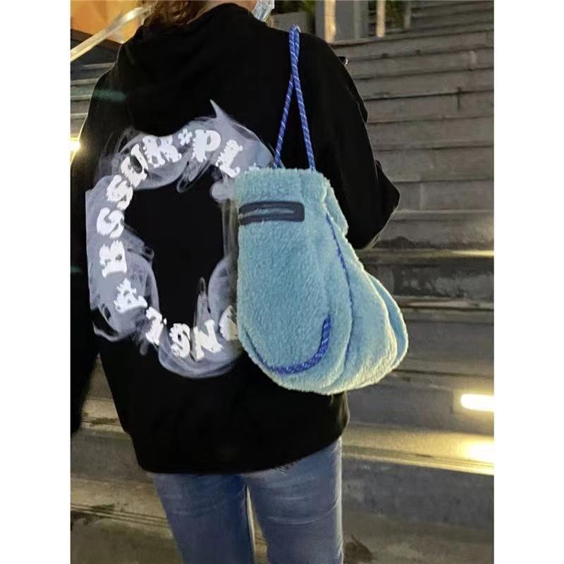 Gingerbread Man Bag Women's 2023 New Fashion Plush Tote Bag Large Capacity Niche Furry Bag Portable Shoulder Bag
