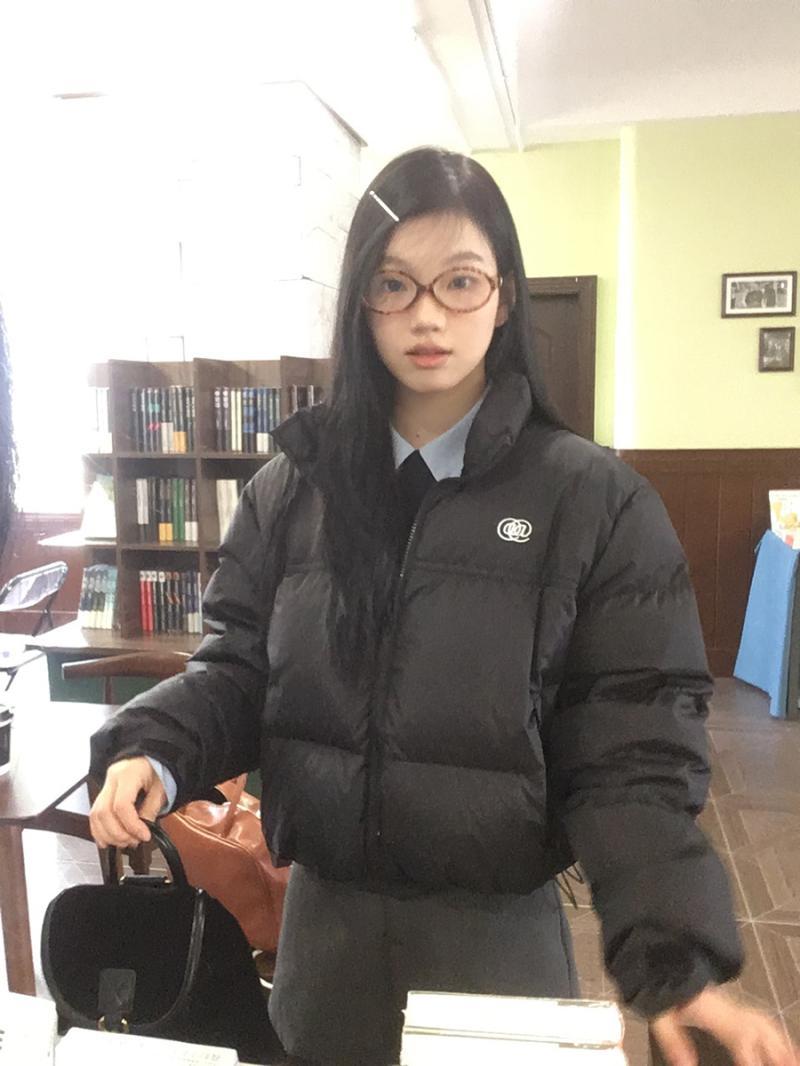 時尚短款麵包服女冬季爆款高級感超好看寬鬆休閒百搭保暖棉服潮流