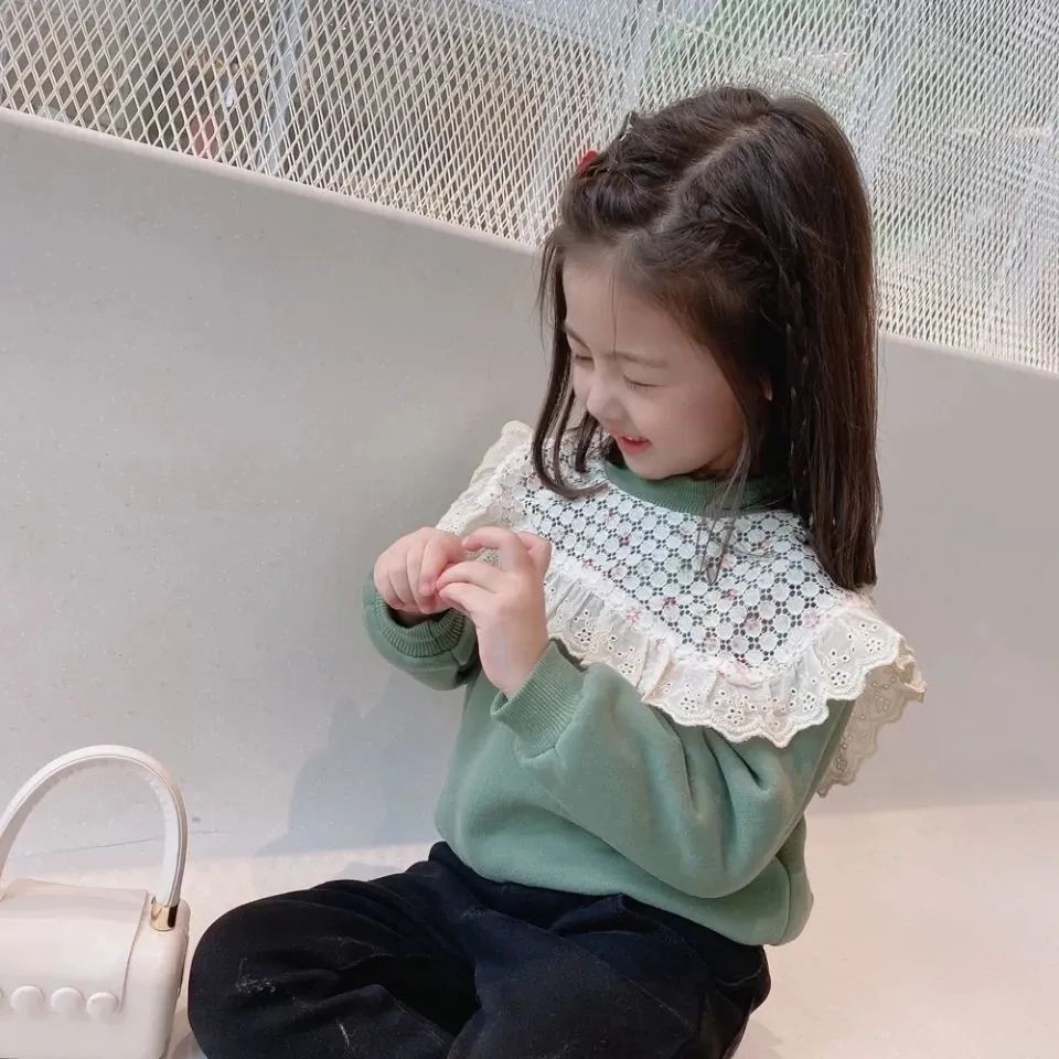 Ladylike style thickened velvet sweatshirt for girls  autumn and winter new style lace stitching trendy children's tops