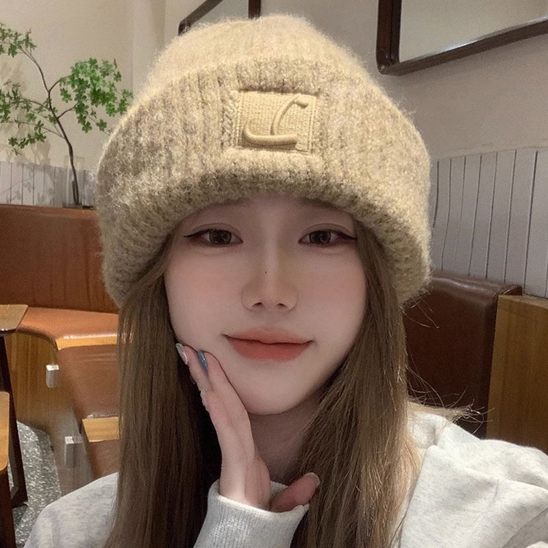 Hat women's new autumn and winter large head circumference loose thickened warm pile hat cold hat big face small knitted hat showing face