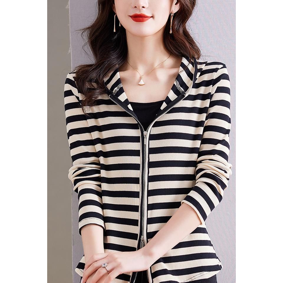 Paper Man Striped Series  Autumn New Yangzi Yarn Wool Skinny Texture Knitted Hooded Cardigan Top