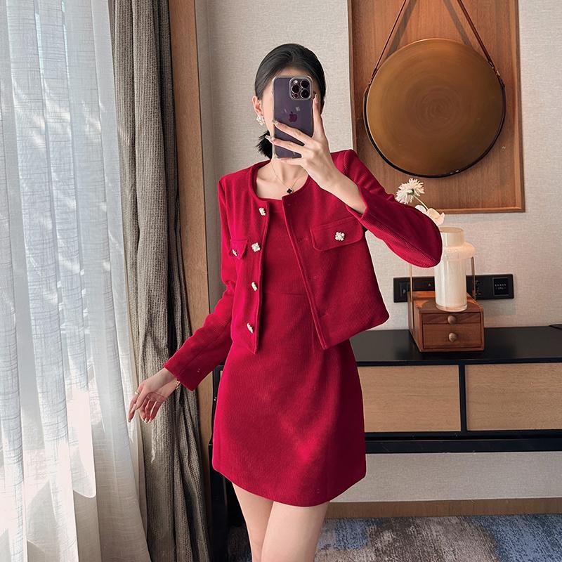 紅色連衣裙套裝女2023秋冬新款法式小香風高腰顯瘦時尚洋氣兩件套