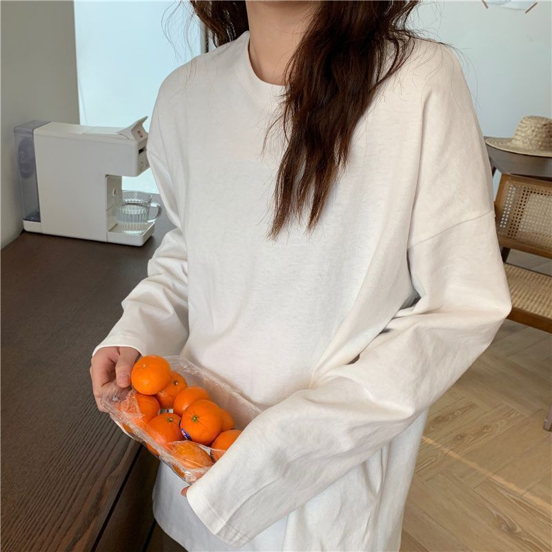 White bottoming shirt for women, mid-length velvet inner, autumn and winter long-sleeved top, loose thickened solid color T-shirt brushed