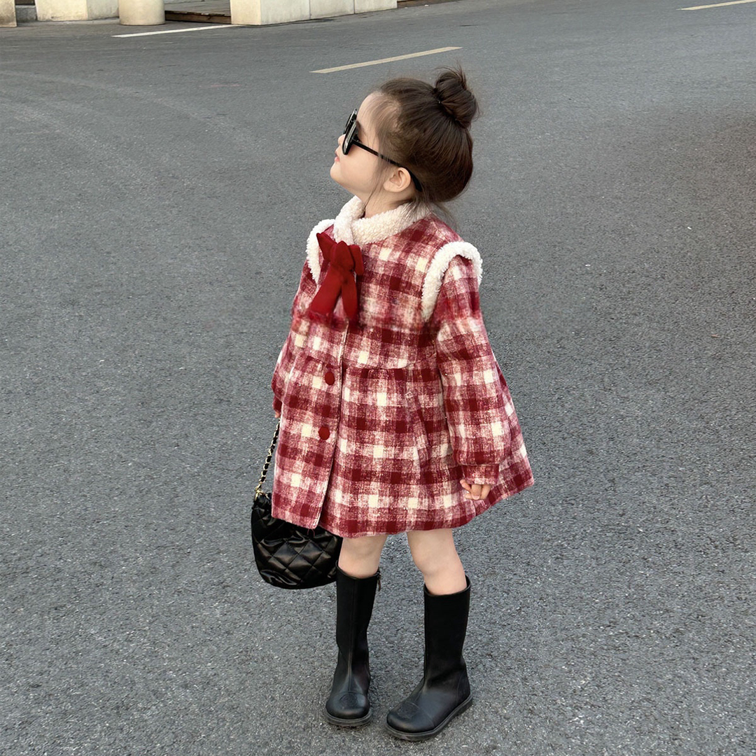 Children's clothing girls red plaid woolen coat 2023 winter new style children's baby New Year's shirt woolen thickened coat