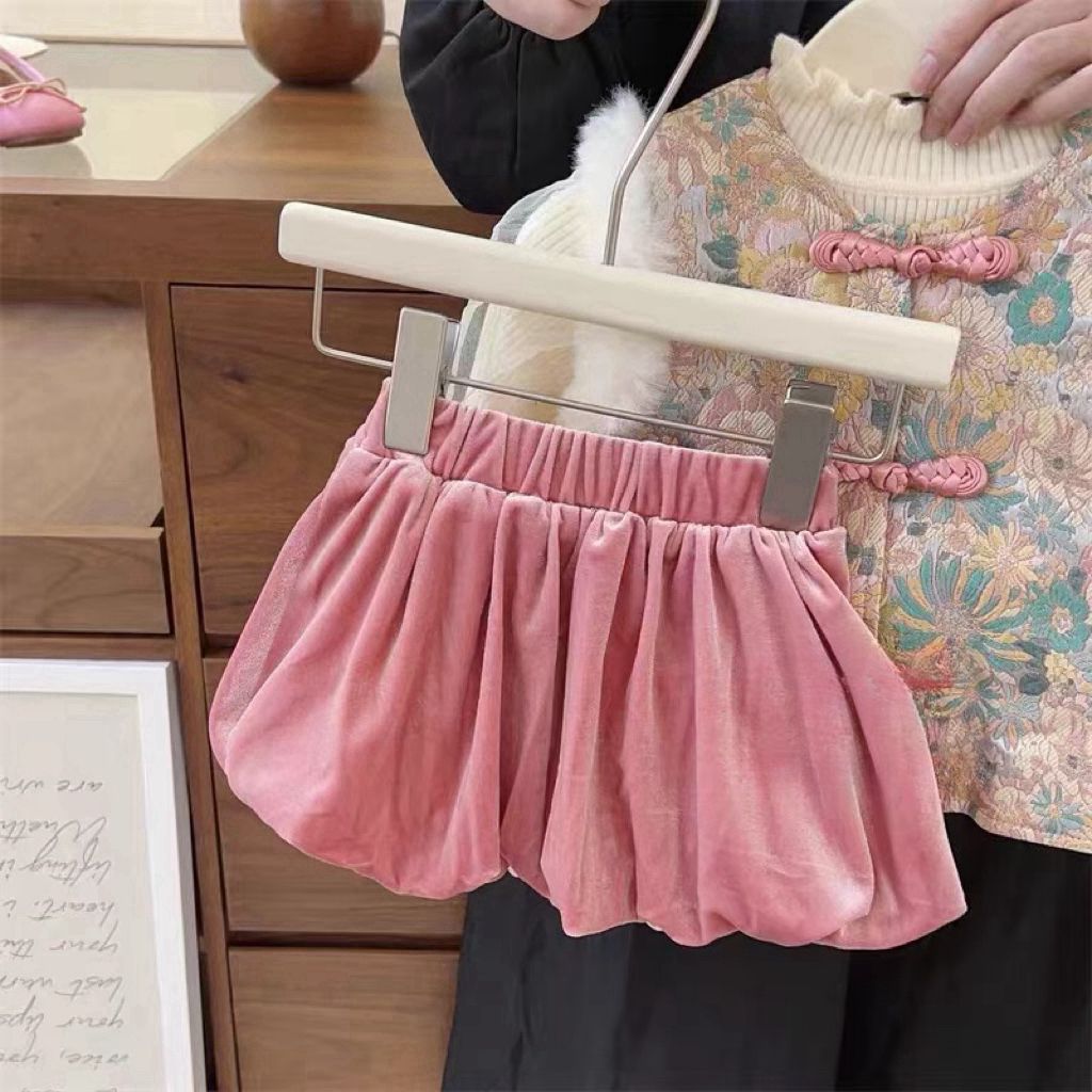 Girls  baby rabbit fur sleeves handmade buckle three-dimensional embroidery quilted cheongsam vest bud skirt suit thick