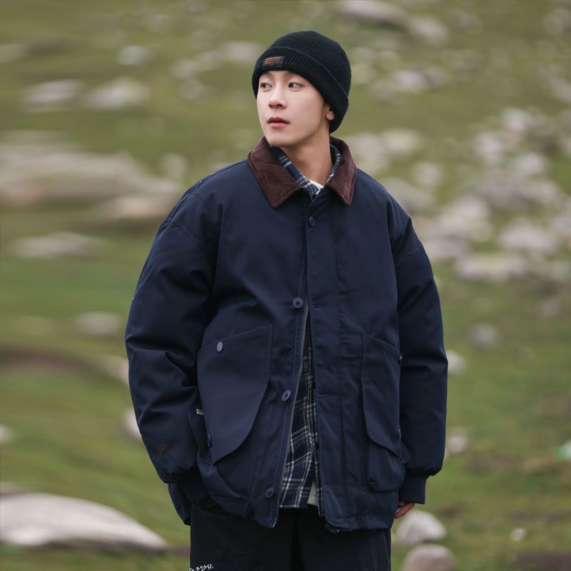 American retro winter multi-pocket workwear style contrasting lapel thickened cotton coat, young men's retro cotton-padded jacket