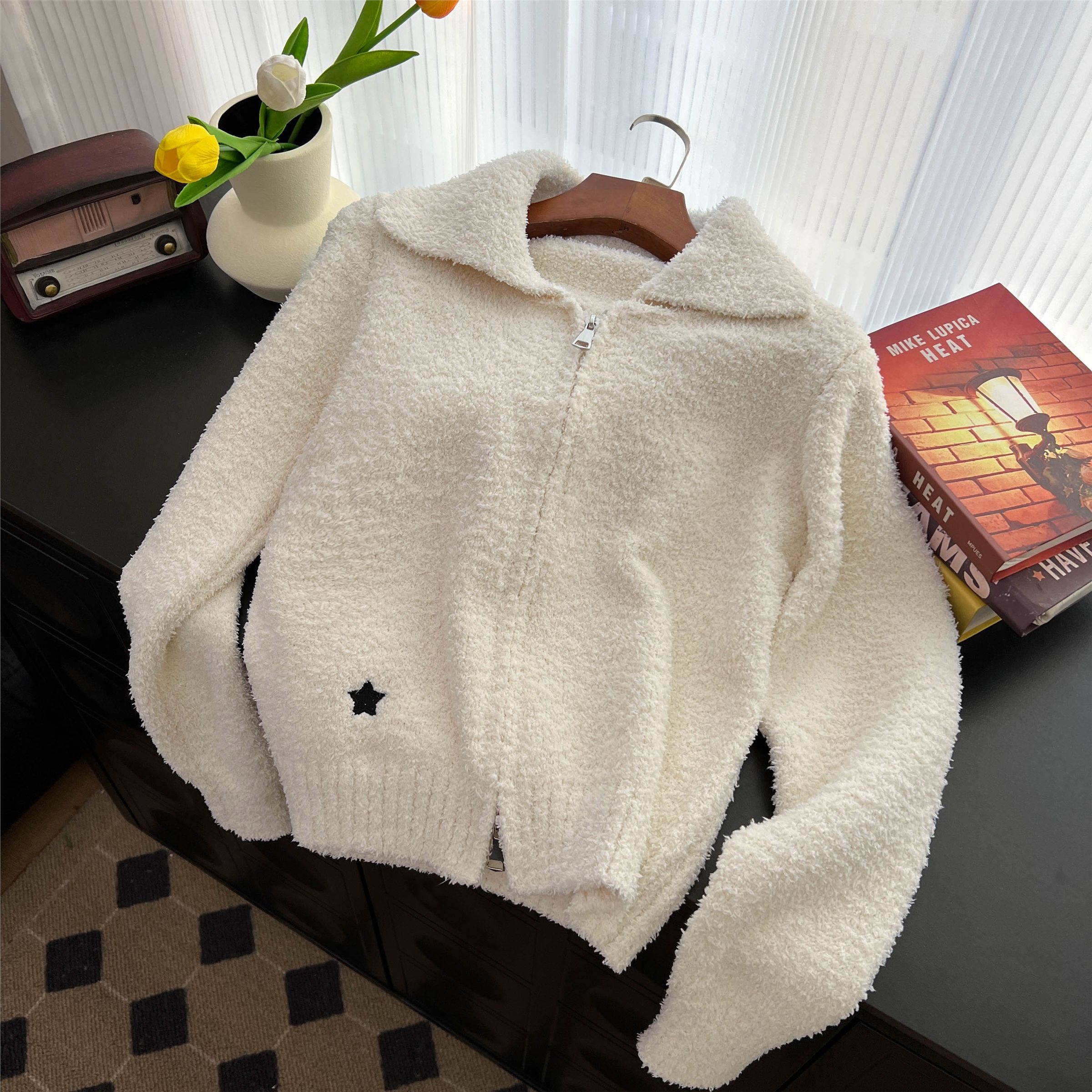 Xiaoxiangfeng jacket autumn new high-end Korean style loose sweater knitted cardigan furry lapel top