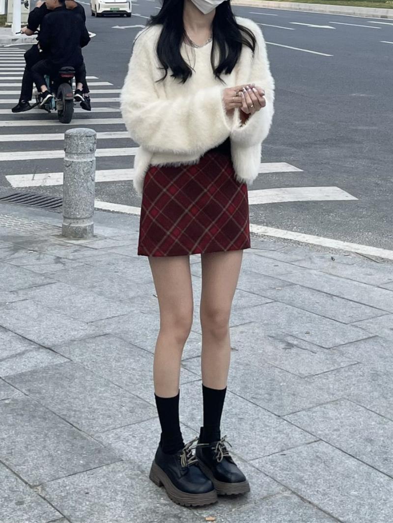 美式復古紅格子毛呢短裙女秋冬大碼胖mm學院風高腰顯瘦a字半身裙