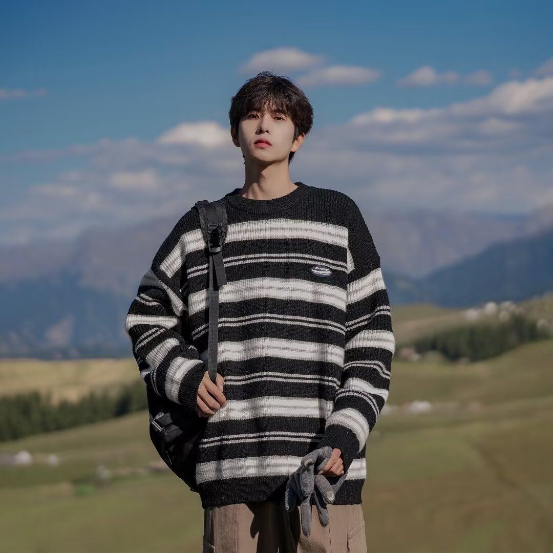Retro striped contrasting color sweaters for men and women, round neck, versatile, trendy, soft, waxy, lazy and loose, ins couple student sweaters