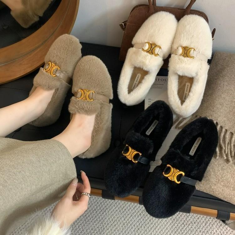 Fairy flat furry shoes for women 2023 new outer wear metal buckle plus velvet soft sole beanie shoes