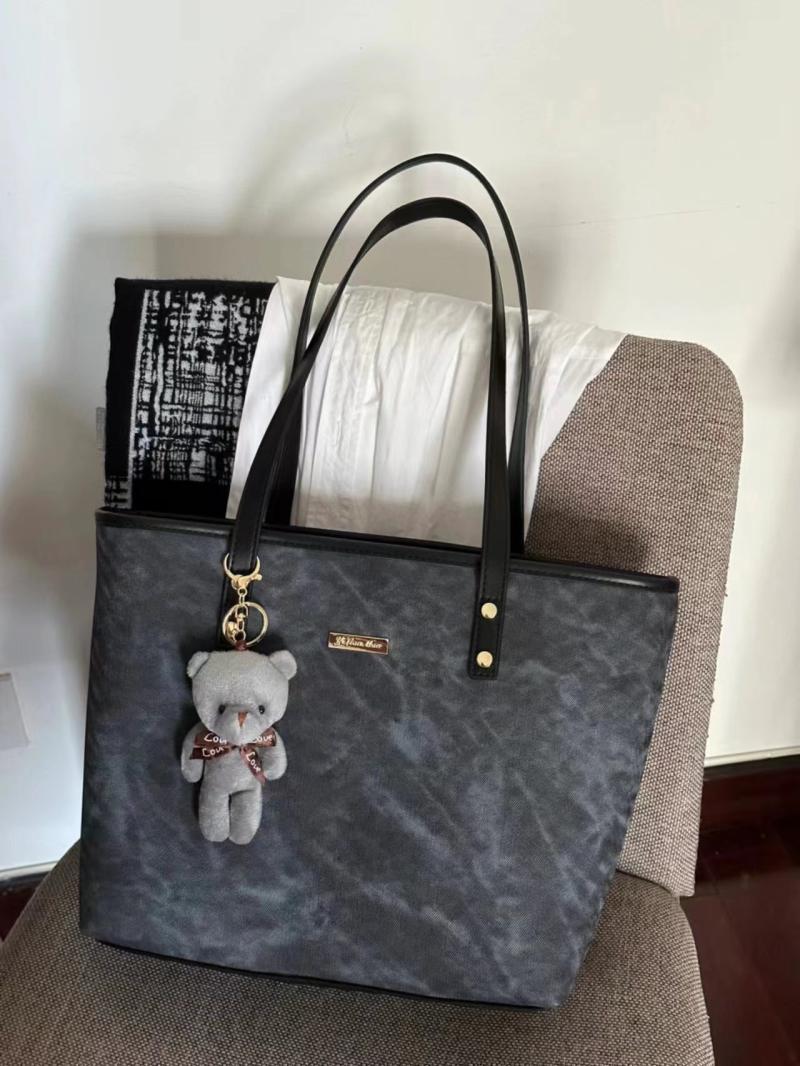 Commuting office worker large capacity handbag 2023 new niche bag classic versatile tote bag shoulder bag trendy