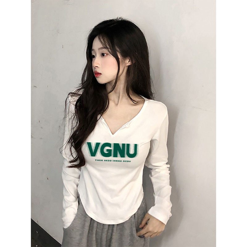 純棉正肩長袖小v領t恤女新款秋季弧形下擺純欲風修身辣妹上衣ins