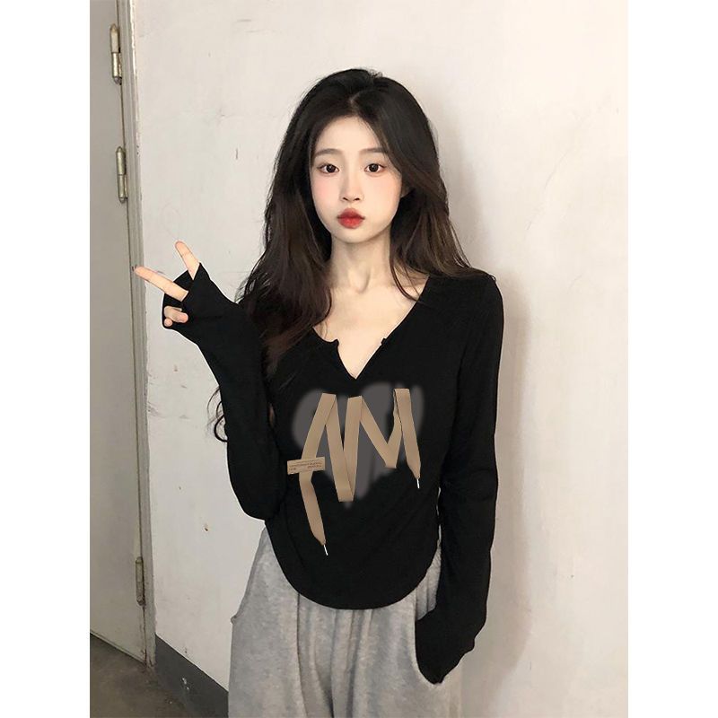 純棉正肩長袖小v領t恤女新款秋季弧形下擺純欲風修身辣妹上衣ins