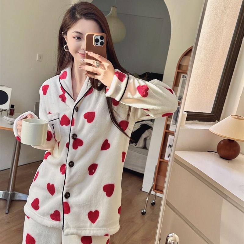 愛心印花珊瑚絨睡衣女冬款加厚保暖高級甜美網紅法蘭絨家居服套裝