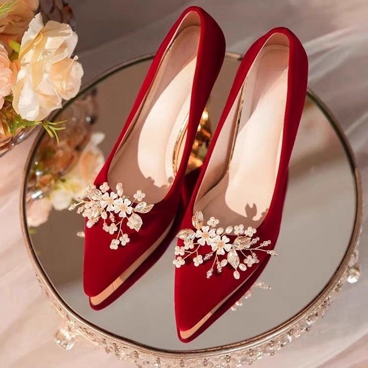 红色不累脚婚礼婚鞋女秀禾婚纱两穿2023年春秋新款高跟新娘鞋法式