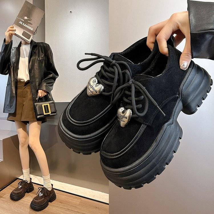 復古加絨保暖小皮鞋女2023年秋季新款網紅愛心扣厚底瑪麗珍單鞋女