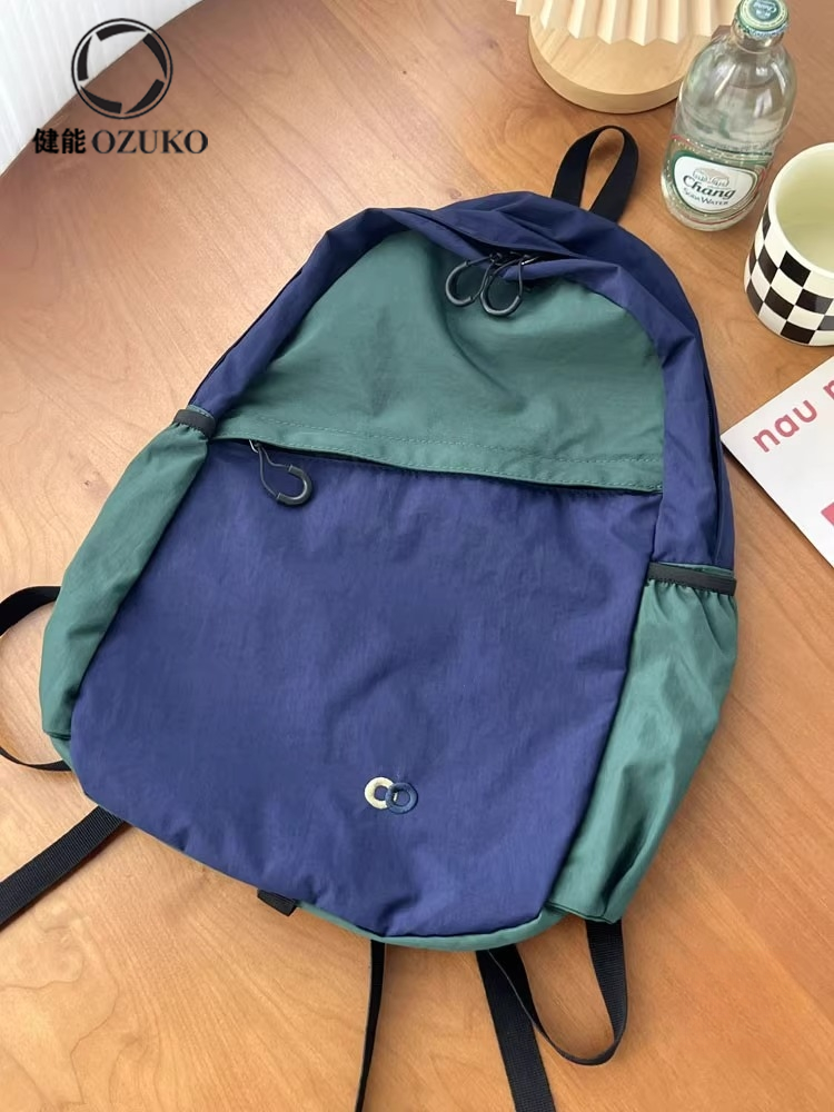 新款韩版水洗尼龙轻便大容量旅行双肩背包简约便携学生书包