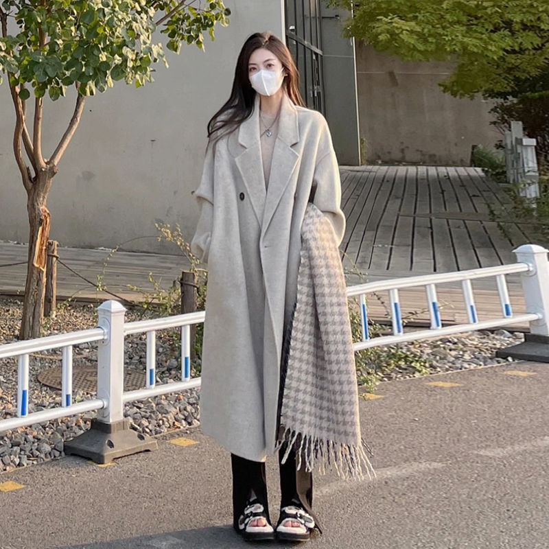 燕麥色呢子大衣女中長款新款秋冬小個子赫本風高級感加厚毛呢外套