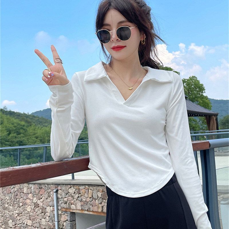 polo領長袖t恤女裝新款早秋季v領設計感小眾保暖修身短款辣妹上衣