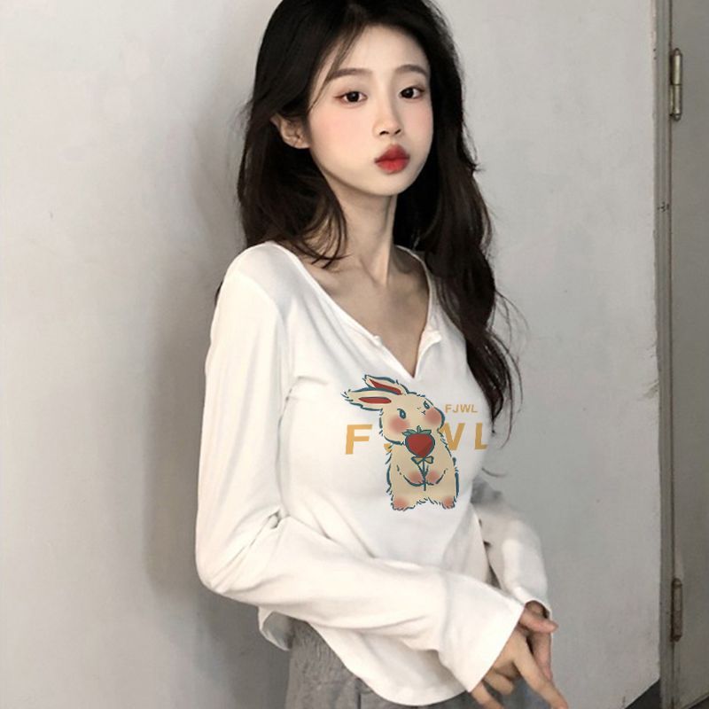 純棉正肩長袖小v領t恤女新款秋季弧形下擺純欲風修身辣妹上衣ins