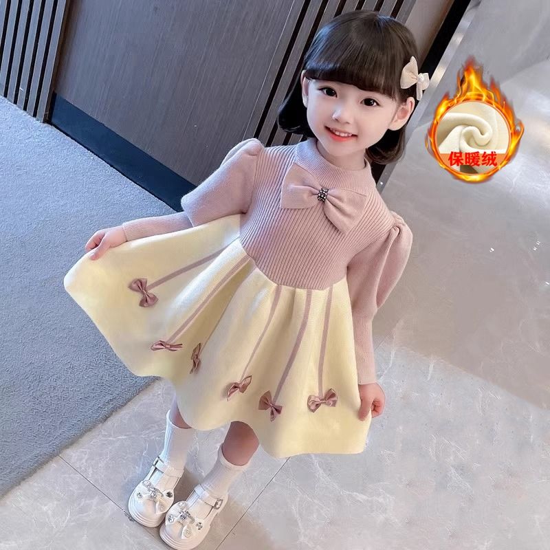 Girls sweater dress autumn and winter 2023 new fashionable little girl fashion dress children's red New Year skirt