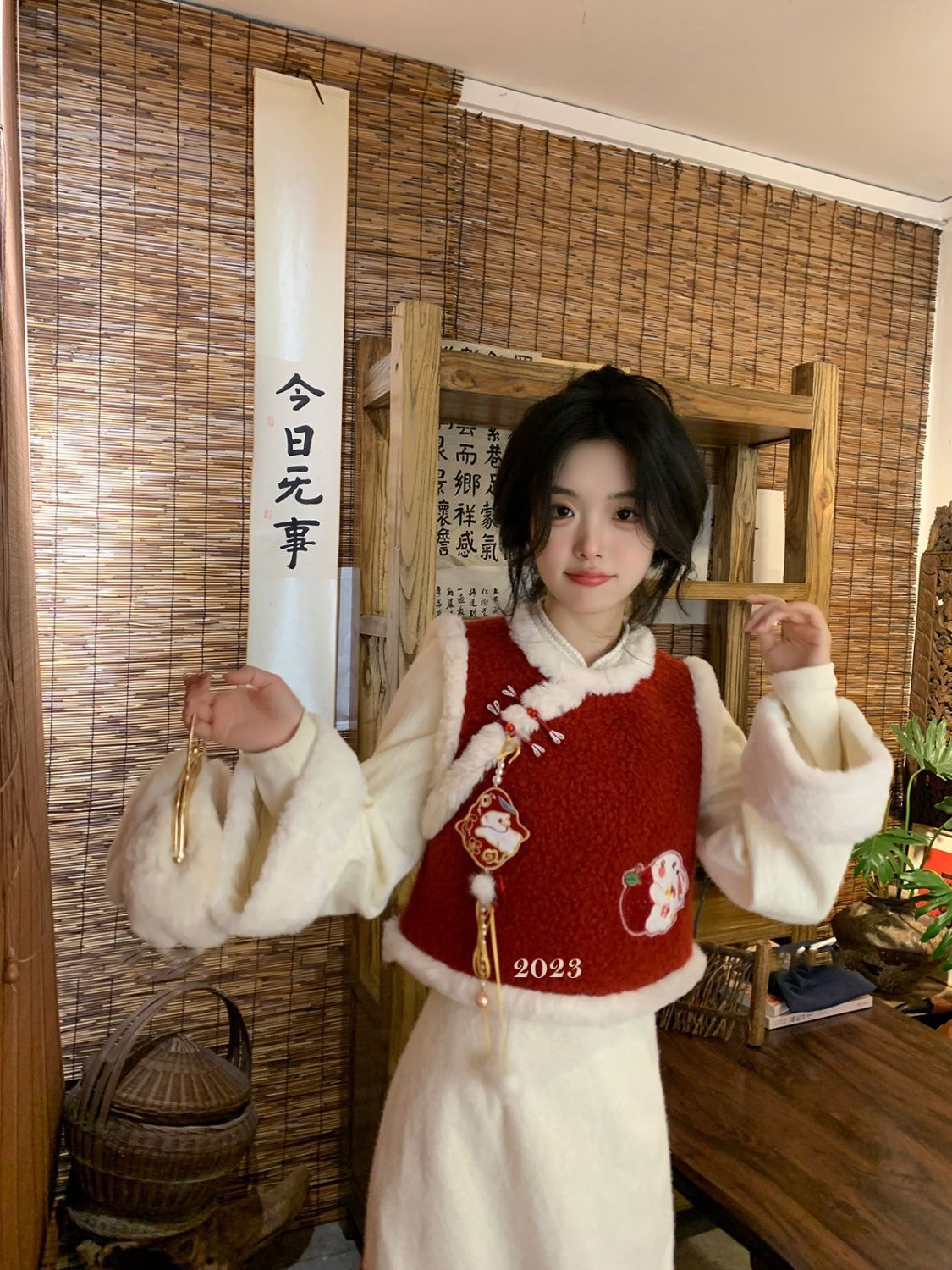 中式改良旗袍時尚連衣裙女秋冬毛毛保暖馬甲套裝2024新春款拜年服