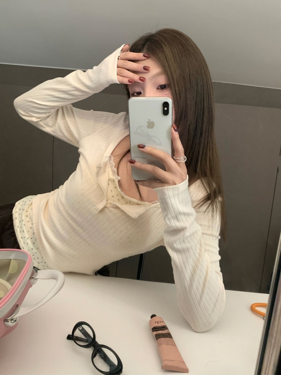 假兩件拼接碎花上衣女韓系秋冬季修身洋氣甜辣內搭顯瘦長袖t恤ins