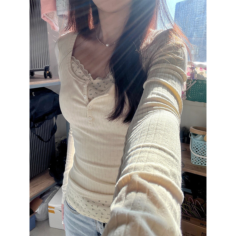假兩件拼接碎花打底衫女秋冬設計感小眾獨特别致辣妹修身內搭上衣
