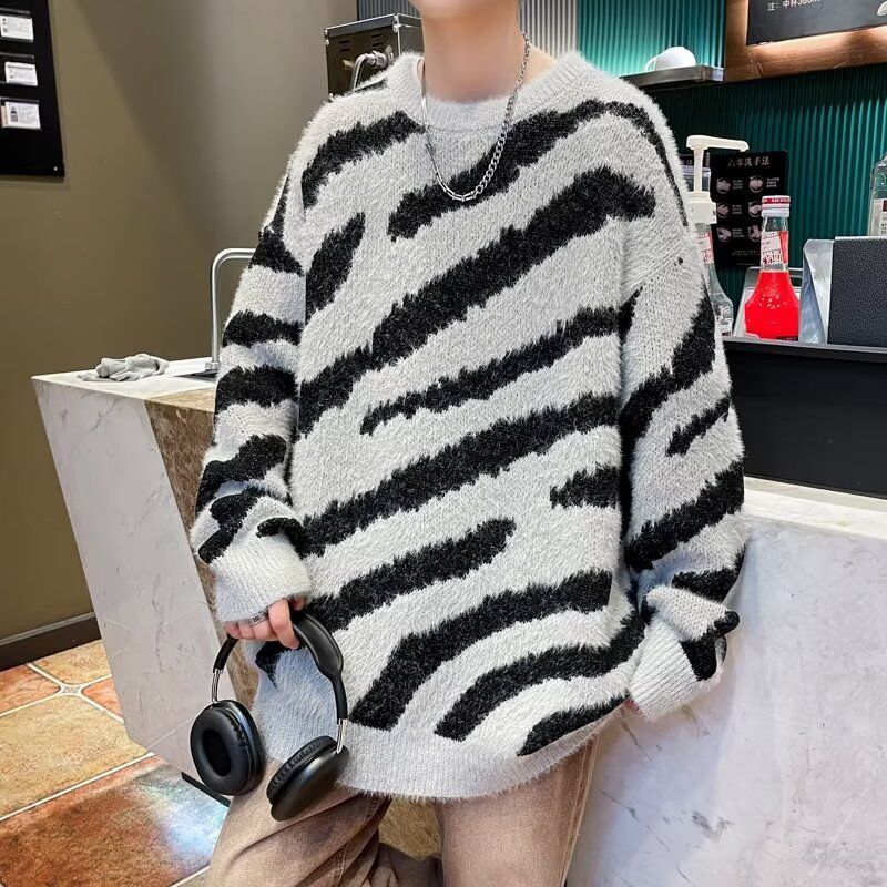 Zebra striped sweaters for men and women round neck niche versatile soft waxy autumn and winter lazy loose trendy ins student sweaters