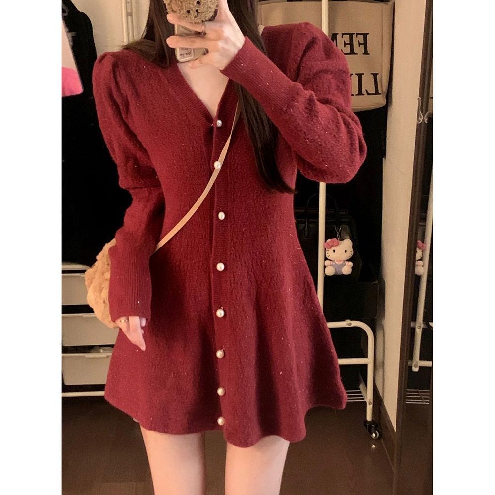 XJ家新年聖誕紅色連衣裙秋冬2023新款小個子女生v領收腰年會短裙