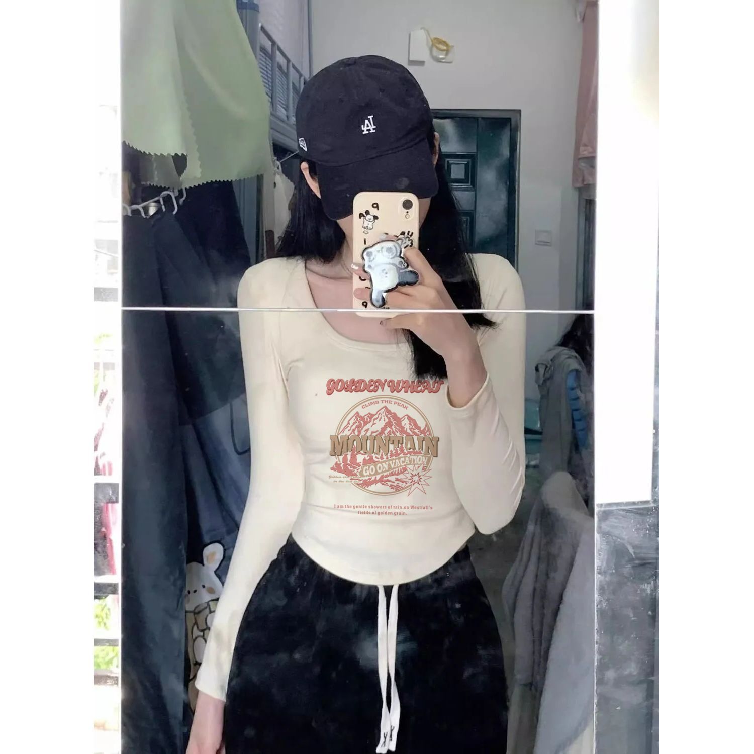 純欲u型下擺t恤女正肩遮肚顯瘦純棉秋冬長袖辣妹修身百搭印花上衣