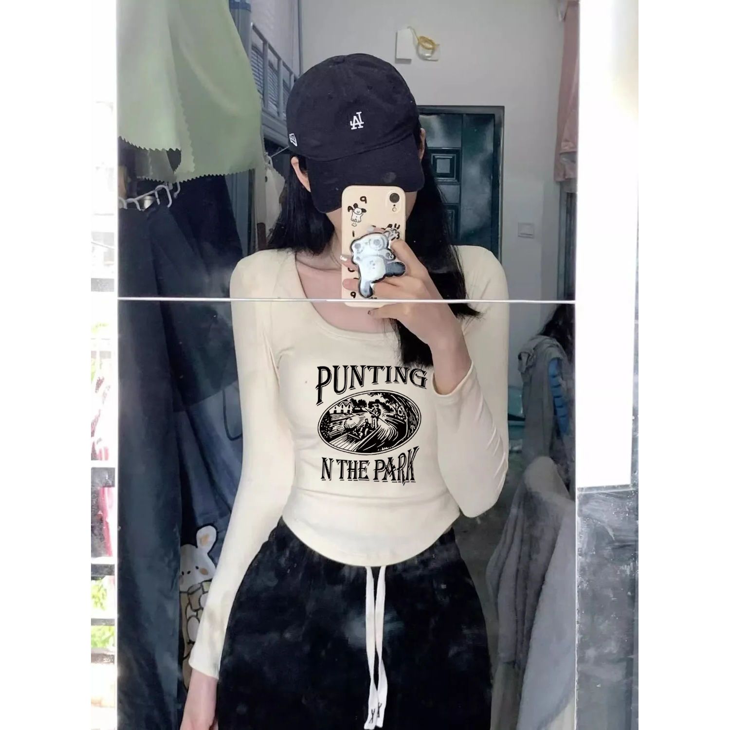 純欲u型下擺t恤女正肩遮肚顯瘦純棉秋冬長袖辣妹修身百搭印花上衣