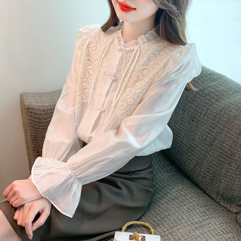 2024年春季新款時尚洋氣設計感荷葉領喇叭袖簡約套頭百搭淑女上衣