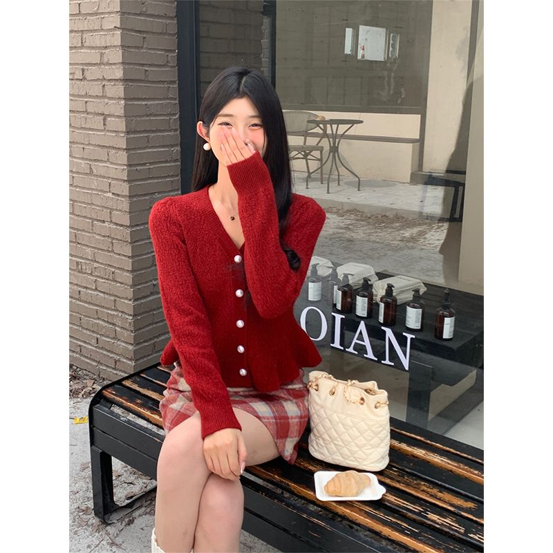 復古小香風長袖毛衣女秋季新款修身時尚紅色v領軟糯針織上衣