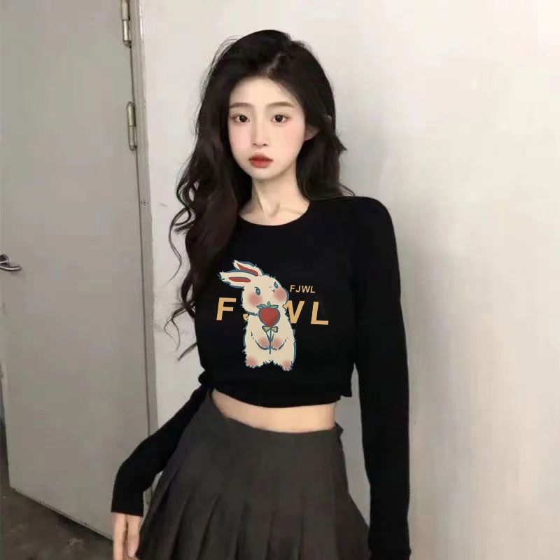 黑色正肩長袖t恤女短款2023年早秋新款辣妹修身內搭打底衫上衣潮