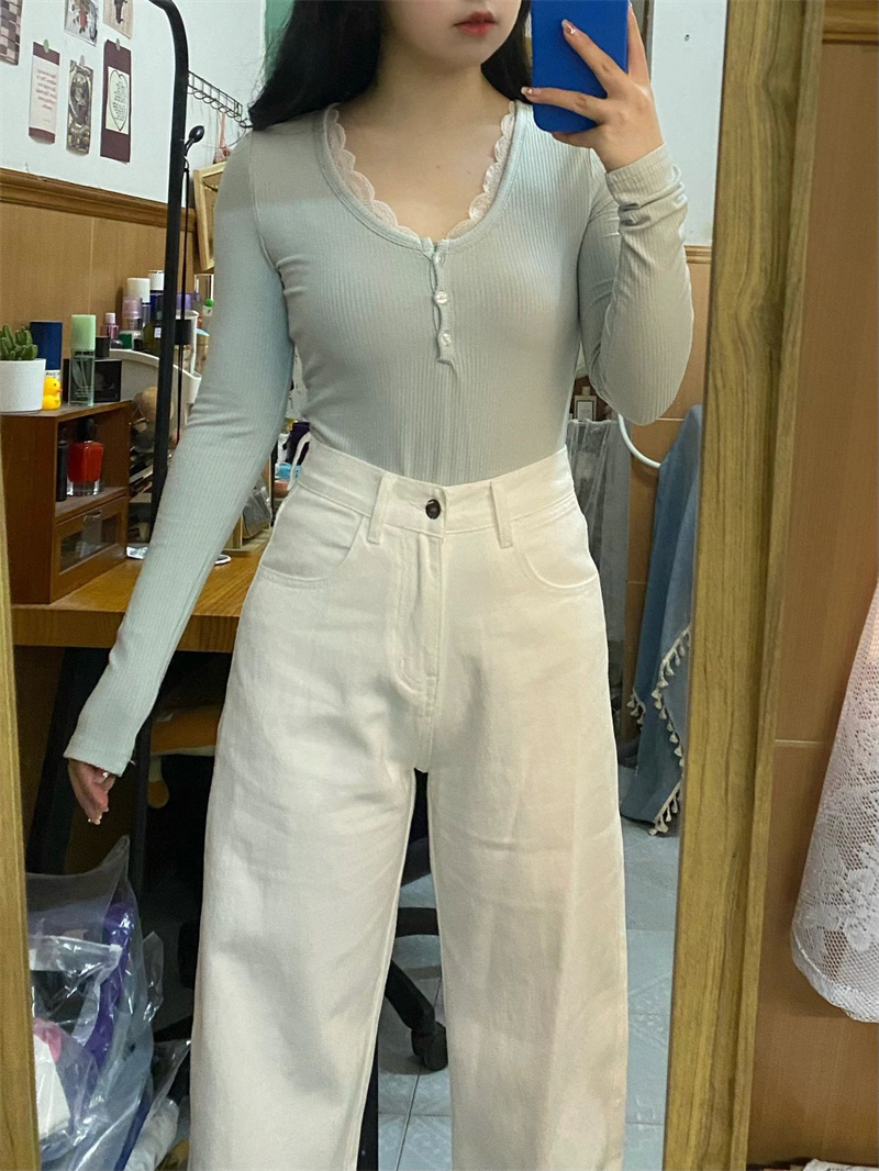 蕾絲圓領長袖t恤女裝2023設計感ins甜美穿搭秋冬設計感打底衫上衣