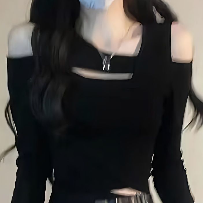 純欲風短款長袖打底衫女設計感小眾美式甜辣妹修身不規則別致上衣