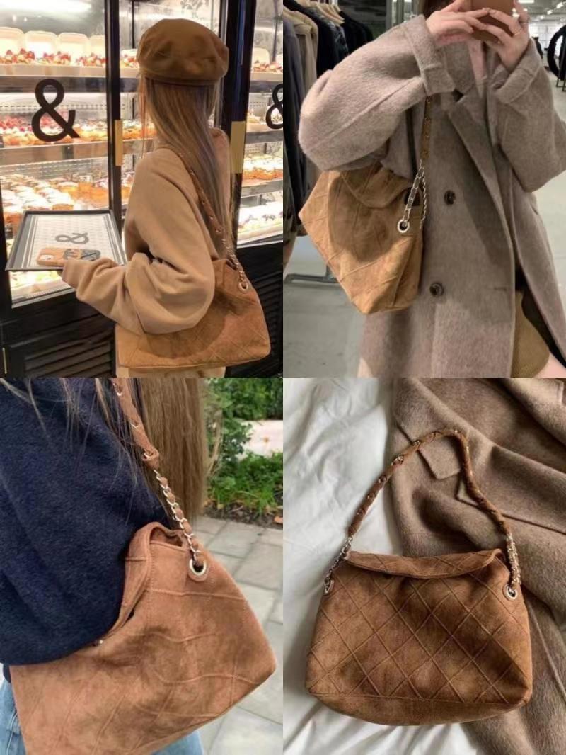 Autumn and winter hot brand rhombus bag 2023 niche design armpit shoulder bag European and American retro large capacity chain bag