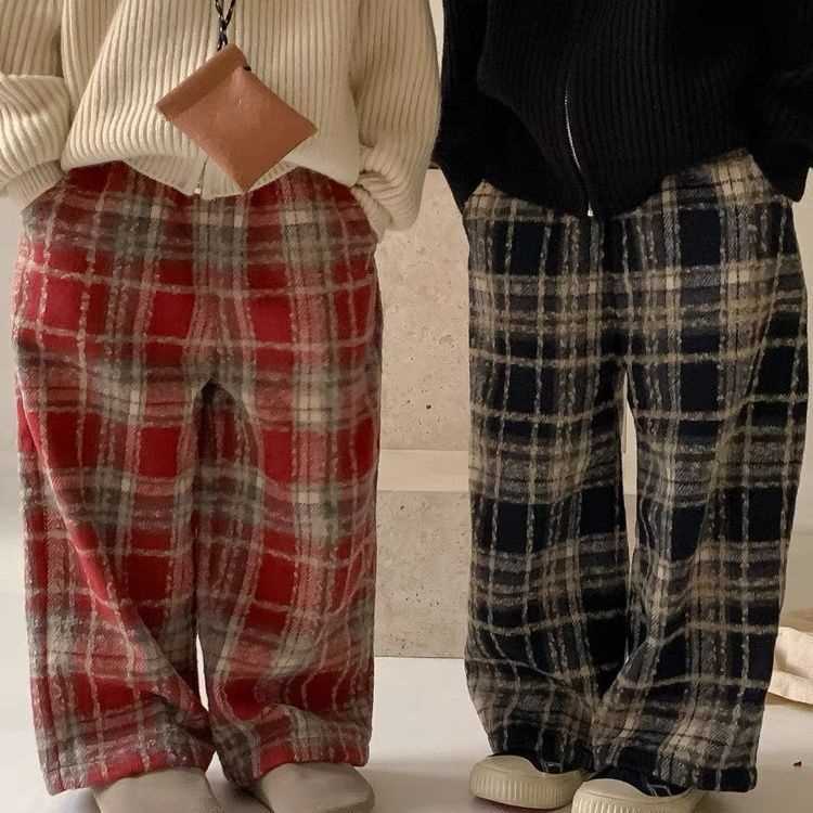 Children's one-piece velvet pants for boys and girls, wide-leg pants, winter woolen plaid pants, baby straight pants, casual pants, trendy
