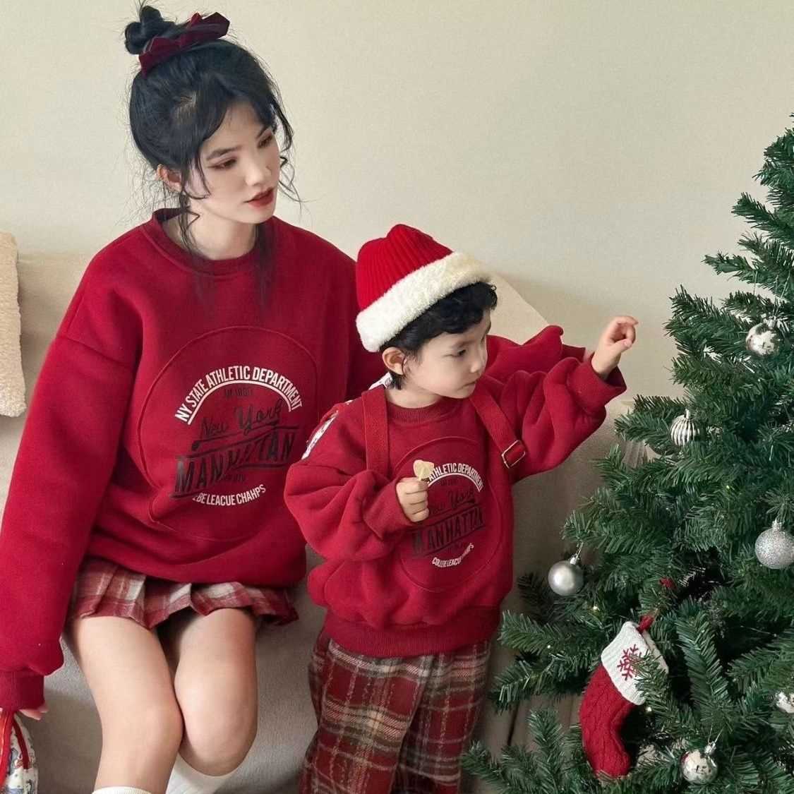  Christmas Outfits Children's Fashionable Velvet Suits Winter New Year Red New Year Clothes Baby Plaid Pants Suits
