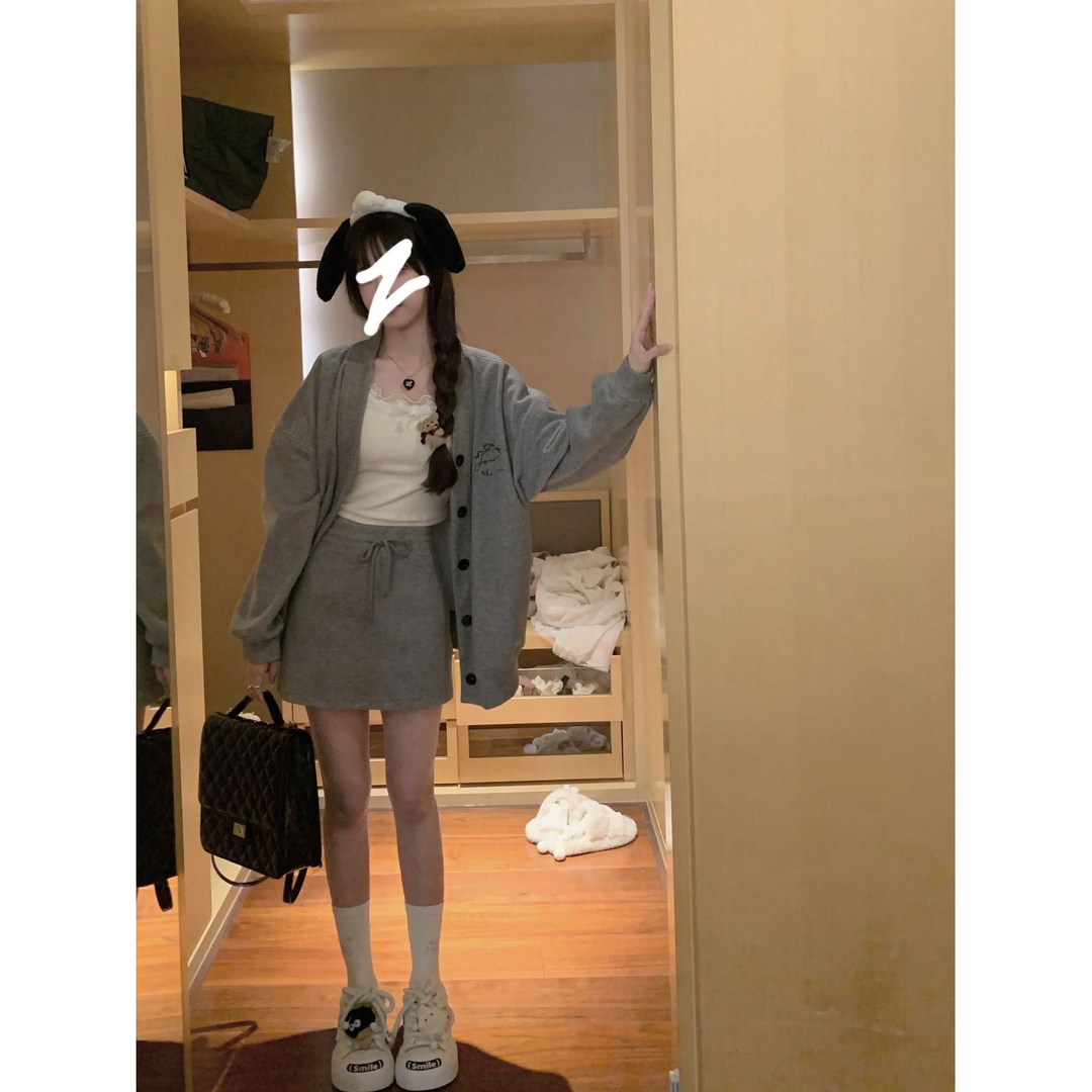 純欲風恤女秋冬長袖小個子蕾絲拼接花邊設計感修身休閒短上衣女