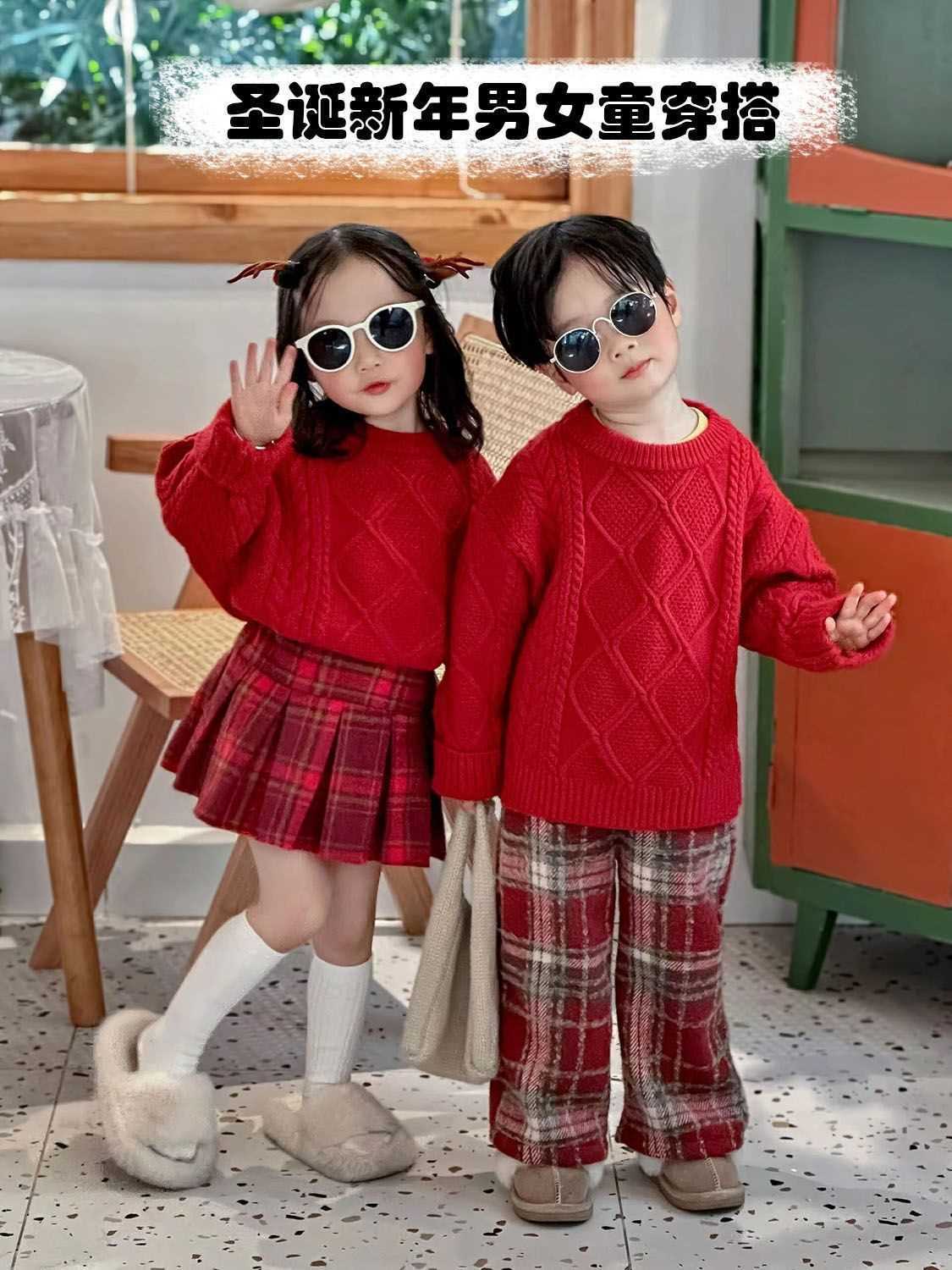 韩版女童2024秋冬新款圣诞新年红色毛衣儿童宝宝格纹百褶裙长裤子