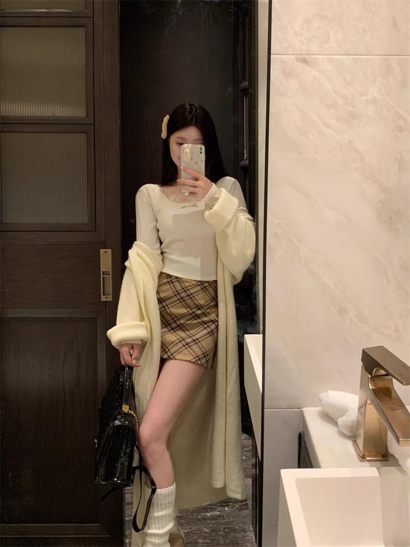 純欲風恤女秋冬長袖小個子蕾絲拼接花邊設計感修身休閒短上衣女
