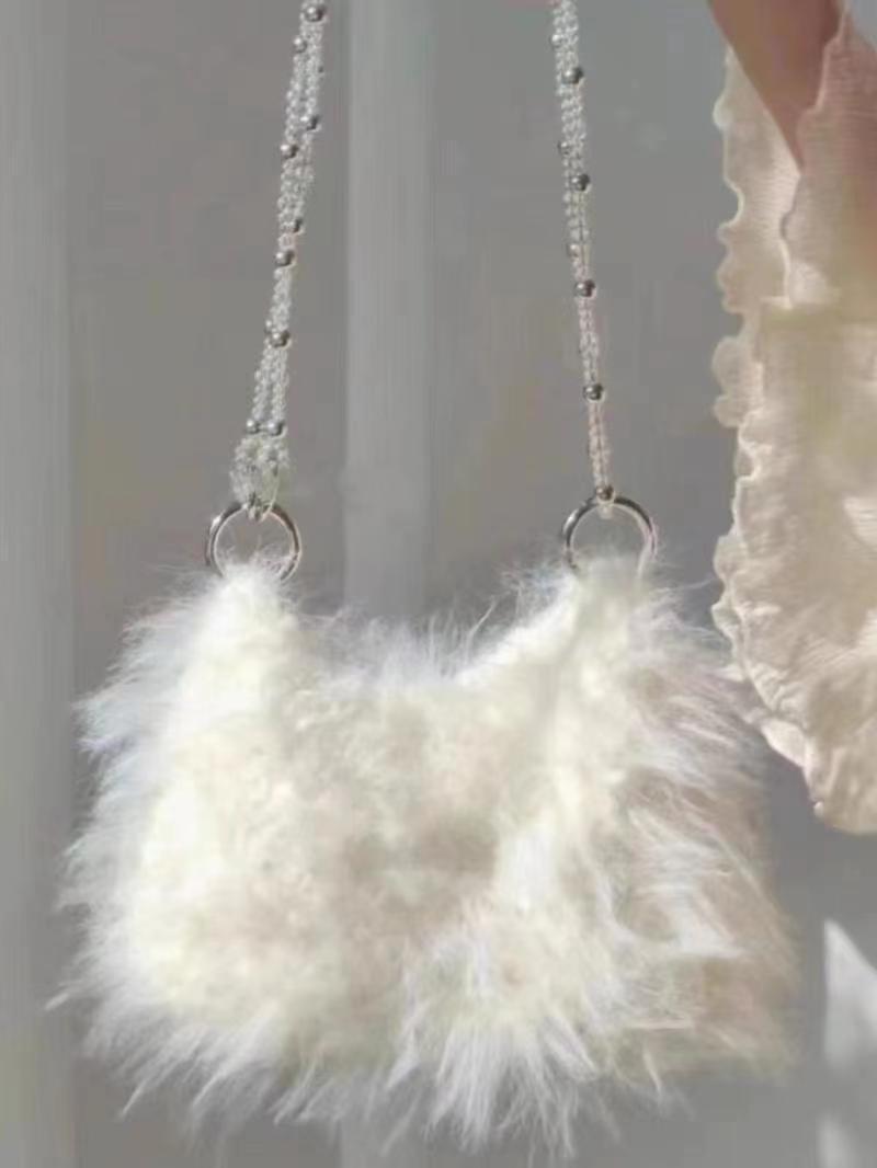 Autumn and winter high-looking furry fairy bag 2023 new niche exquisite versatile commuter chain bag shoulder bag for women