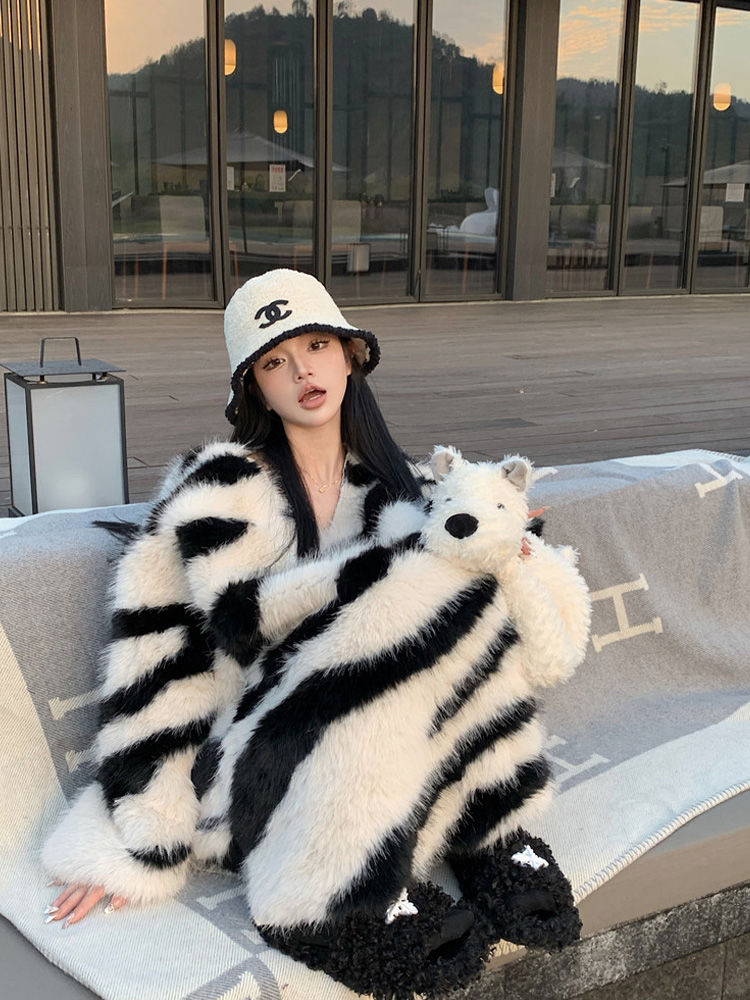 新款V領毛衣女秋冬季加厚高級設計感小眾軟糯慵懶風毛絨上衣