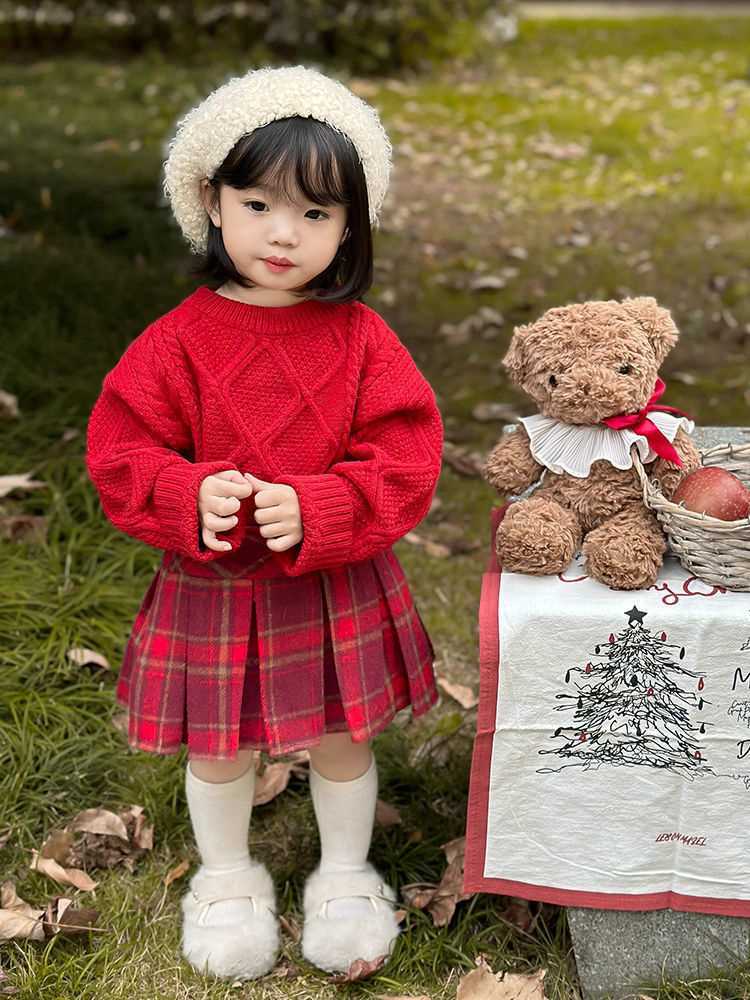 女童毛衣套装女宝针织衫秋冬线衣两件套圣诞服小女孩洋气过年衣服