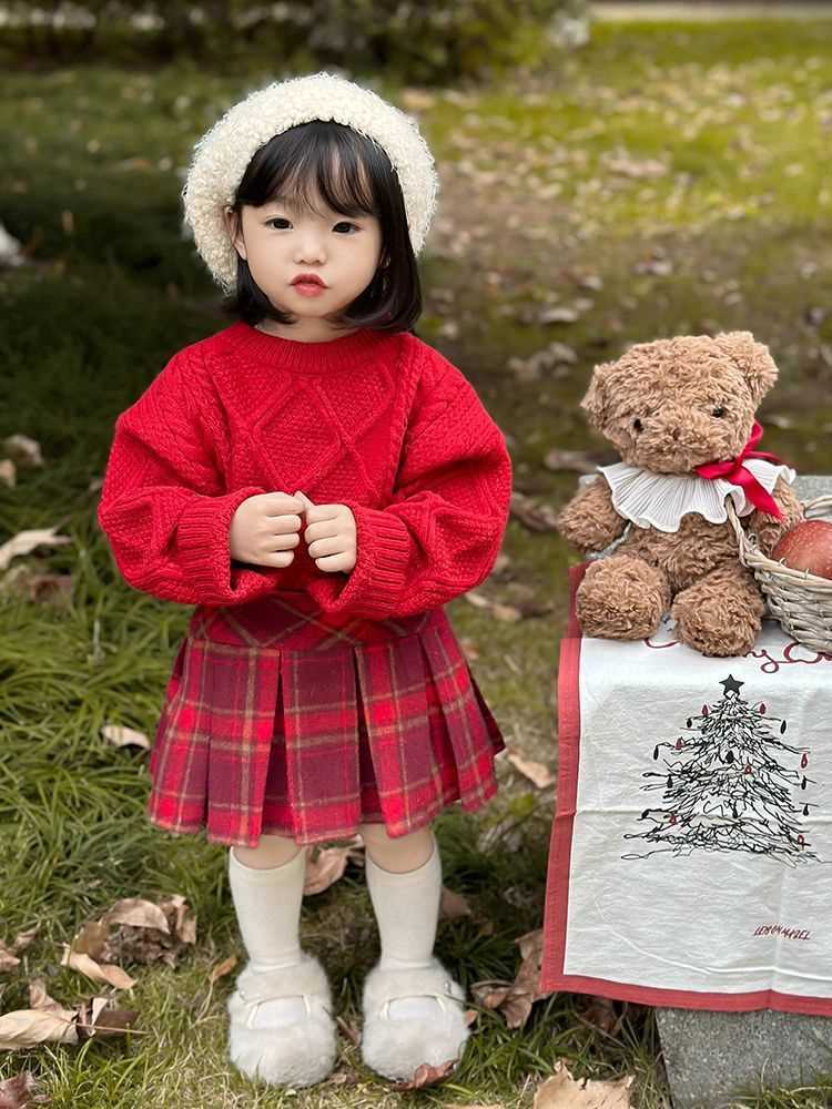 女童毛衣套装女宝针织衫秋冬线衣两件套圣诞服小女孩洋气过年衣服